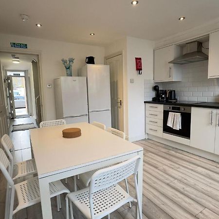 15 Min To Central London Guest Suites 22 외부 사진