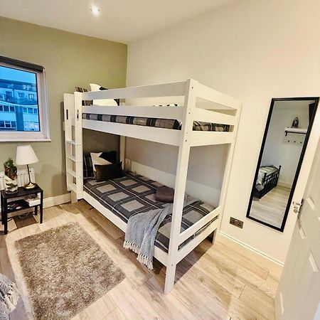 15 Min To Central London Guest Suites 22 외부 사진