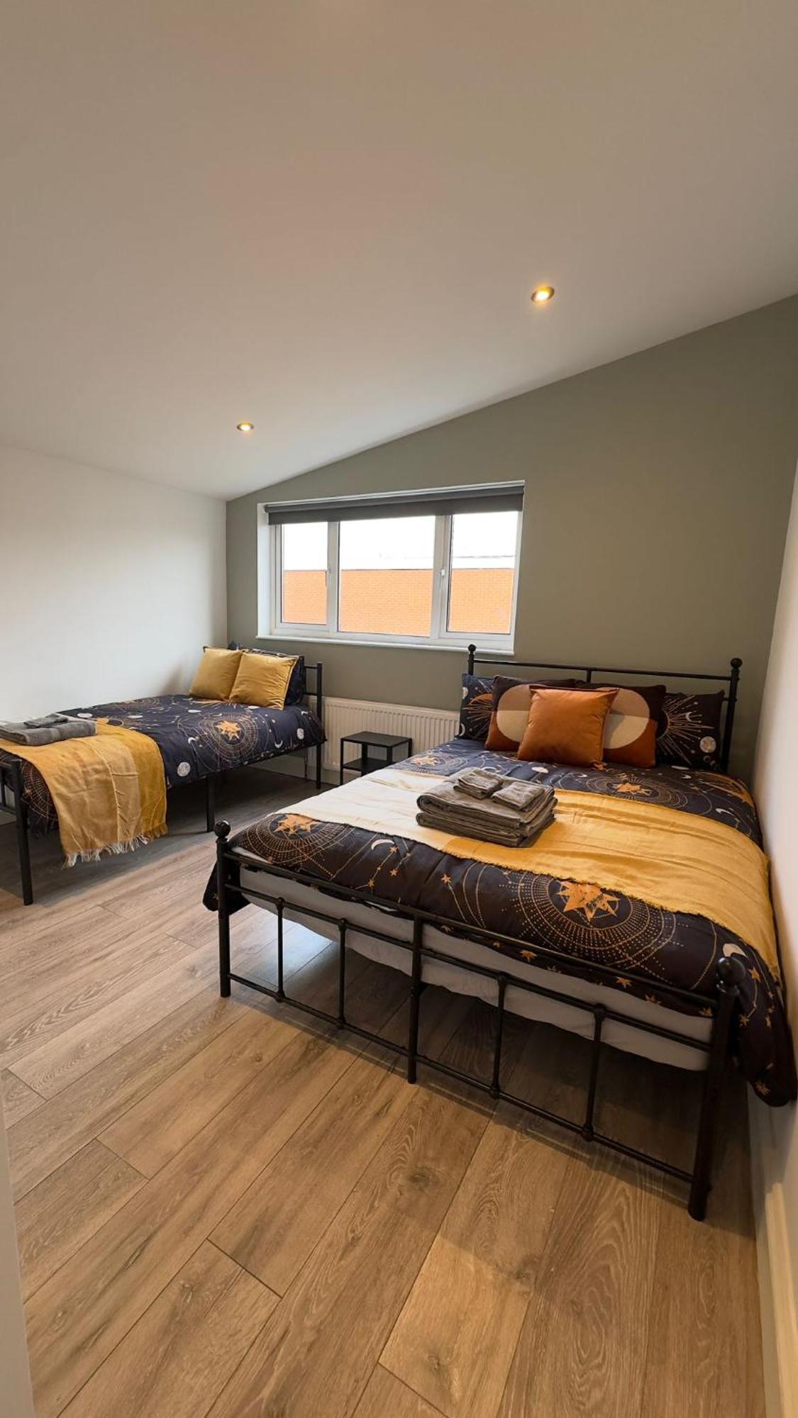 15 Min To Central London Guest Suites 22 외부 사진