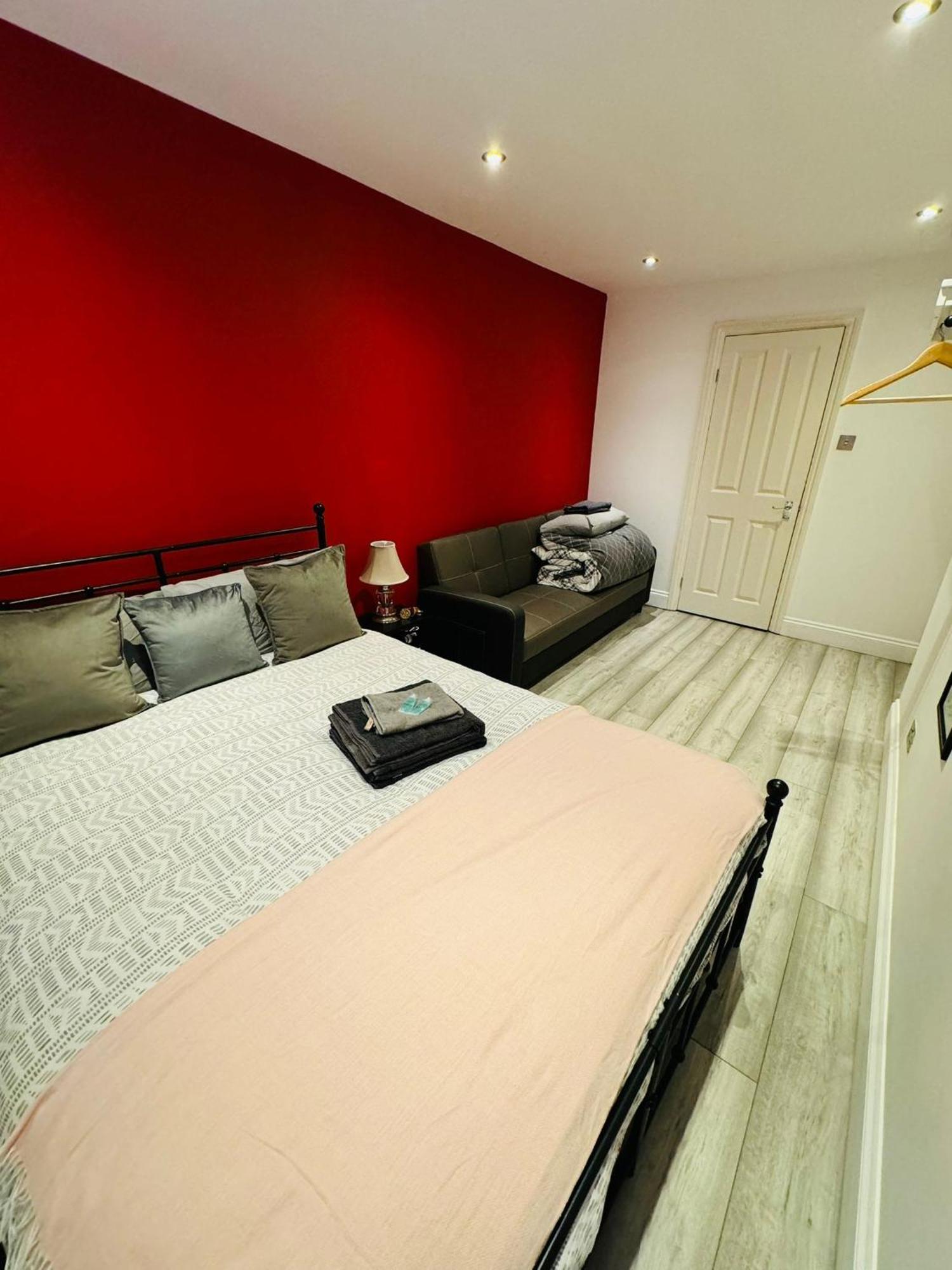 15 Min To Central London Guest Suites 22 객실 사진
