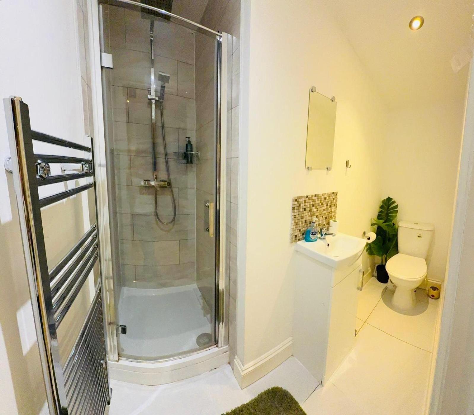 15 Min To Central London Guest Suites 22 객실 사진